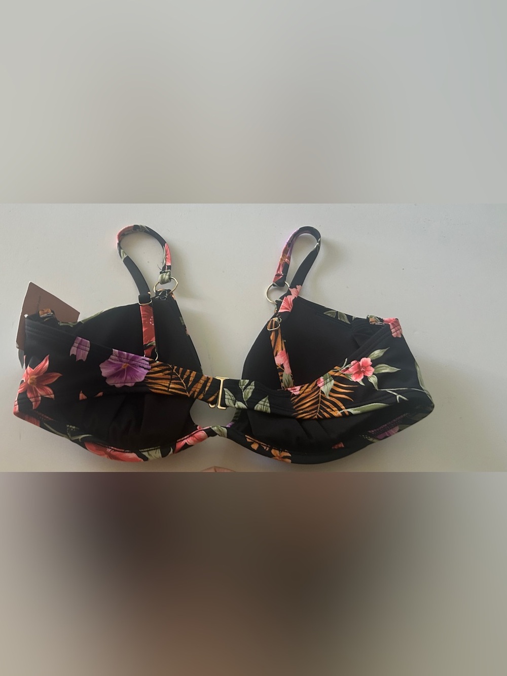 Women’s Underwire Bikini Top Bra Sized 38DD- black tropical floral - Picture 2 of 4
